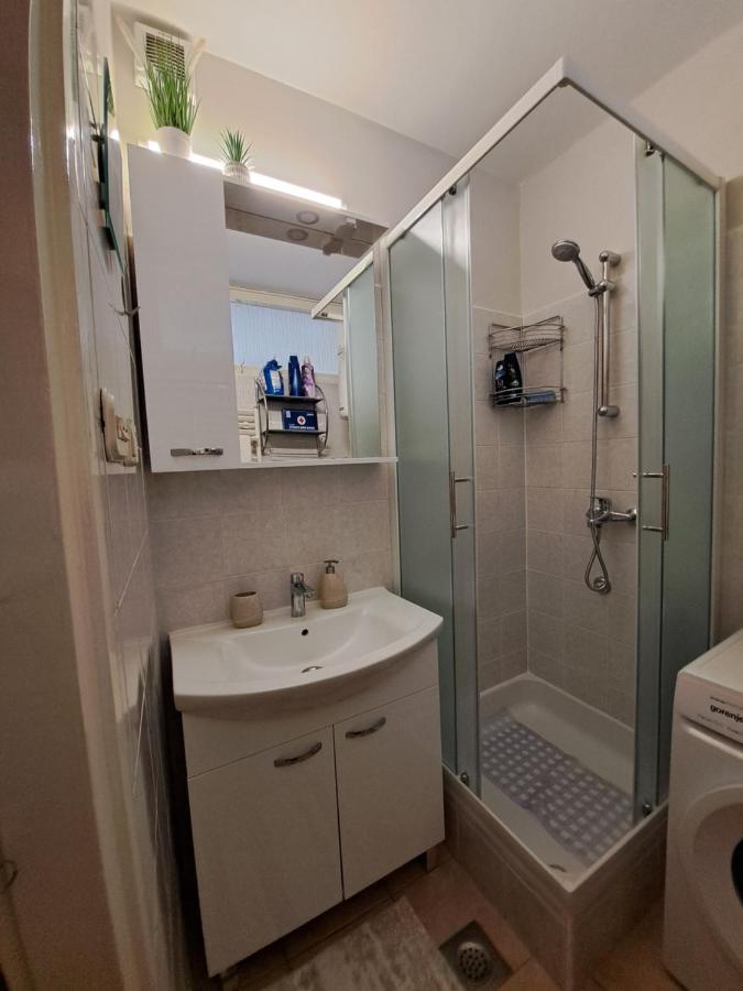 Iadera Apartment